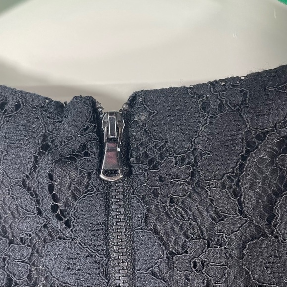 Betsey Johnson Women's Dress Black White Floral Size 2 - Picture 6 of 13